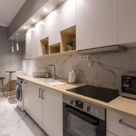 Luxurious Located In The Heart Of Budapeste